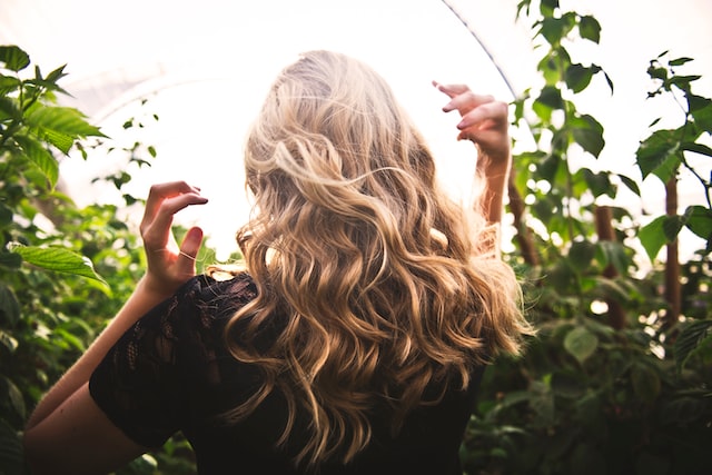 80+ Best Blonde Hair Captions For Instagram - Viraflare